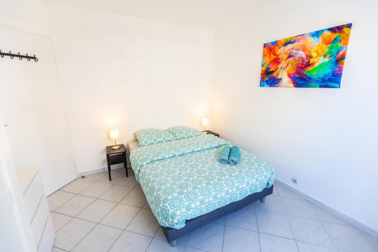 Ferienwohnung Superbe 100M2 - 2 Balcons - Proche Gare - Climatise Marseilles Exterior foto