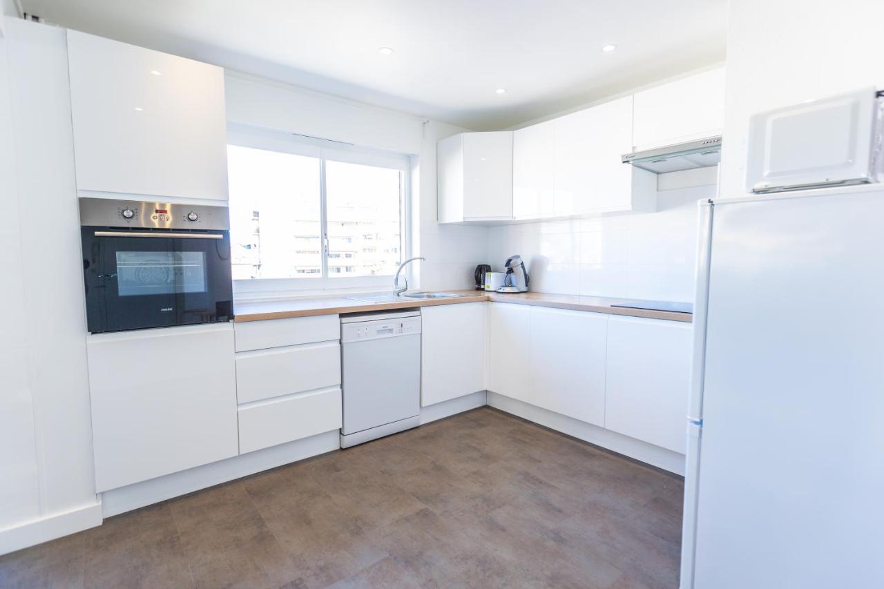 Ferienwohnung Superbe 100M2 - 2 Balcons - Proche Gare - Climatise Marseilles Exterior foto