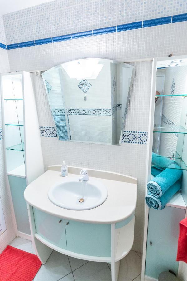 Ferienwohnung Superbe 100M2 - 2 Balcons - Proche Gare - Climatise Marseilles Exterior foto